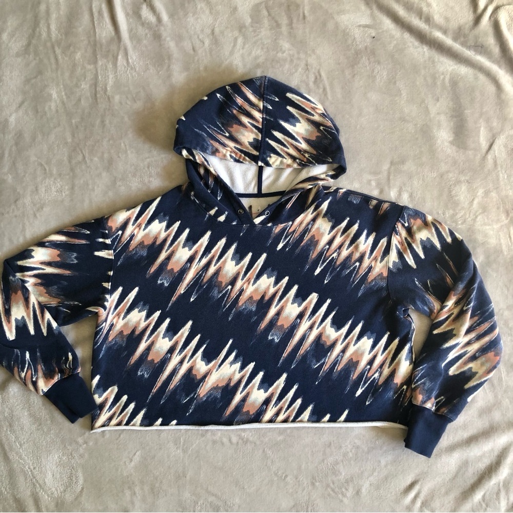 FP Movement Half Time Cropped Hoodie Sweatshirt Size Large Navy - Picture 2 of 8